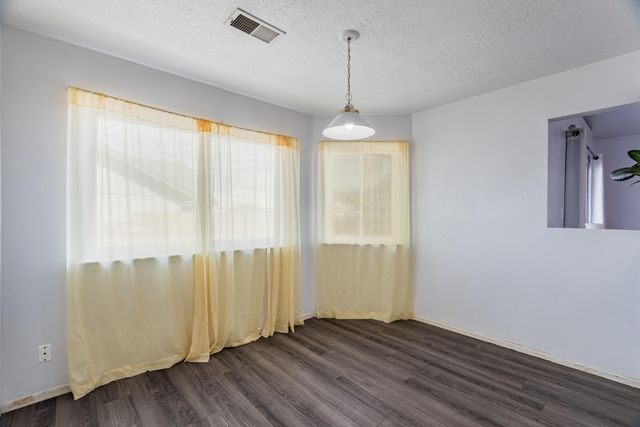 4608 Rockaway Loop NE, Rio Rancho, NM 87124