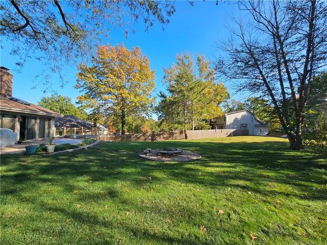 10907 E 98th Terrace, Kansas City, MO 64134