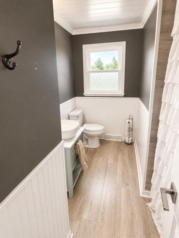 1140 Mineral Springs DR, Vinton, VA 24179