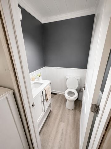 1140 Mineral Springs DR, Vinton, VA 24179