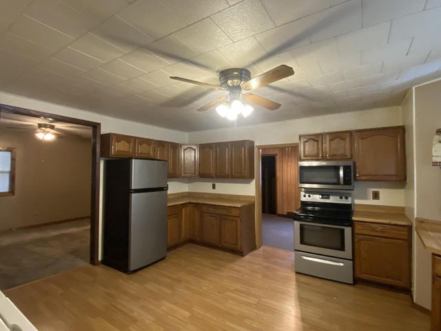 210 S Oak STREET, Crivitz, WI 54114