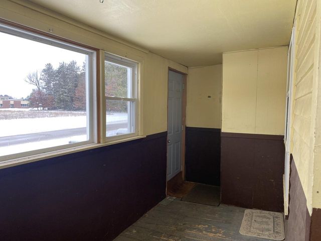 210 S Oak STREET, Crivitz, WI 54114