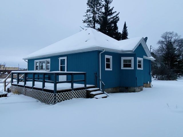 210 S Oak STREET, Crivitz, WI 54114