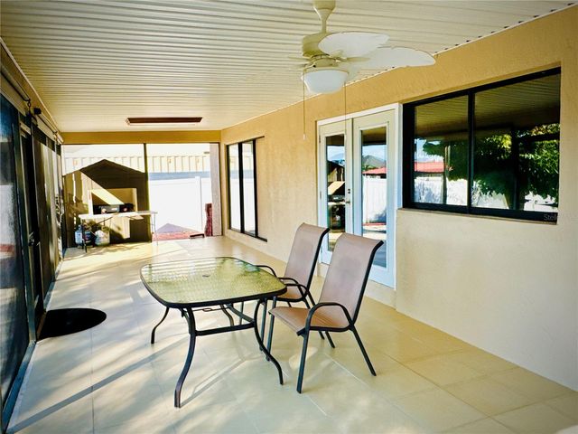 6512 MANILA PALM WAY, Apollo Beach, FL 33572