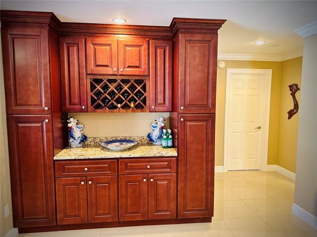 6512 MANILA PALM WAY, Apollo Beach, FL 33572