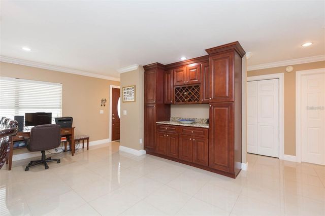 6512 MANILA PALM WAY, Apollo Beach, FL 33572