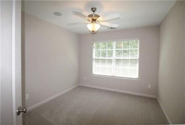 3082 Brockenhurst, Buford, GA 30519