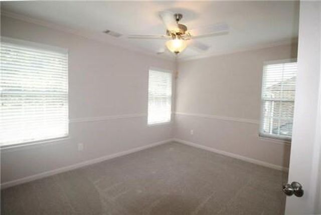 3082 Brockenhurst, Buford, GA 30519
