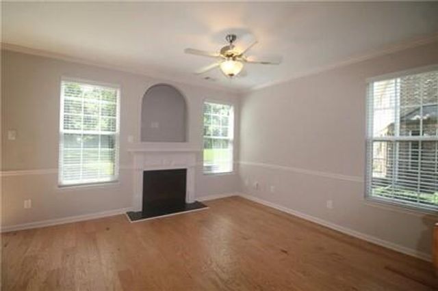 3082 Brockenhurst, Buford, GA 30519