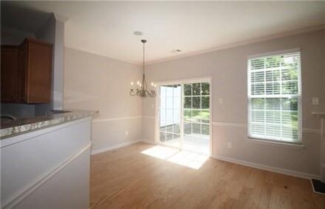 3082 Brockenhurst, Buford, GA 30519