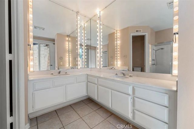 644 Avery, Long Beach, CA 90807