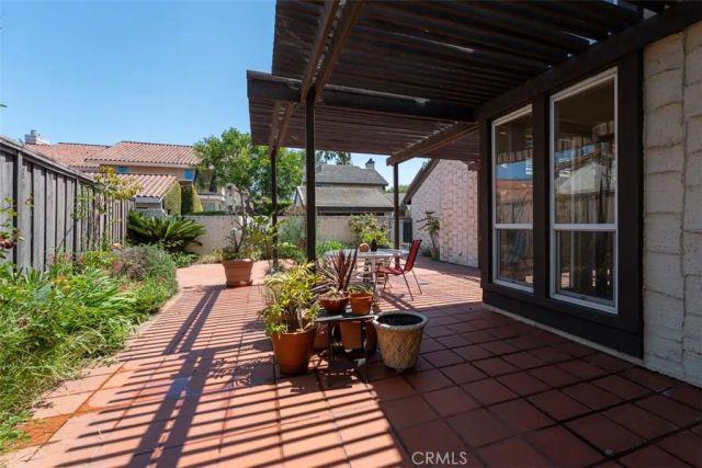 644 Avery, Long Beach, CA 90807
