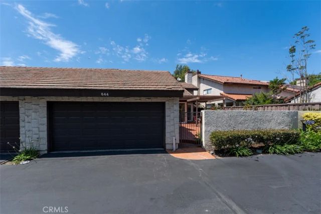 644 Avery, Long Beach, CA 90807