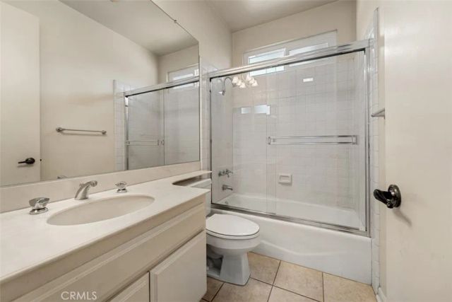 644 Avery, Long Beach, CA 90807