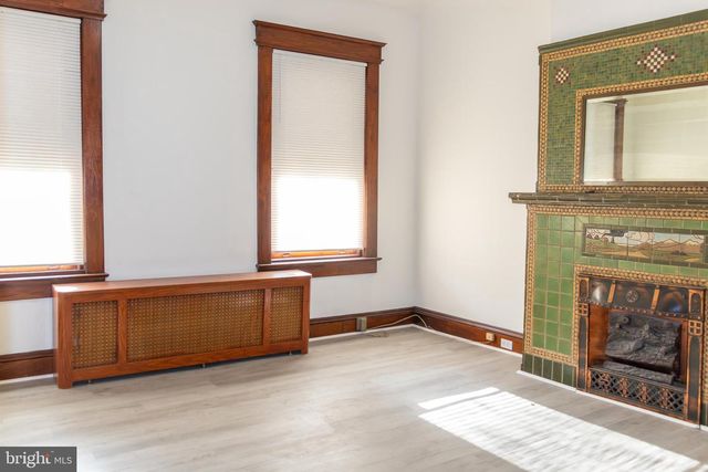 984 S BROAD ST, Trenton, NJ 08611