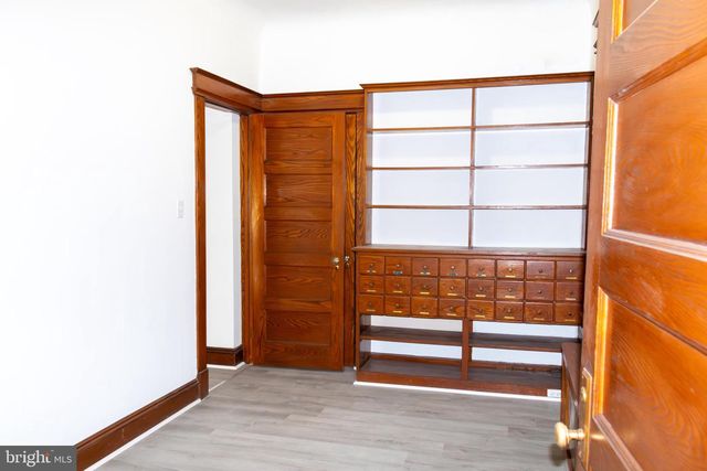 984 S BROAD ST, Trenton, NJ 08611