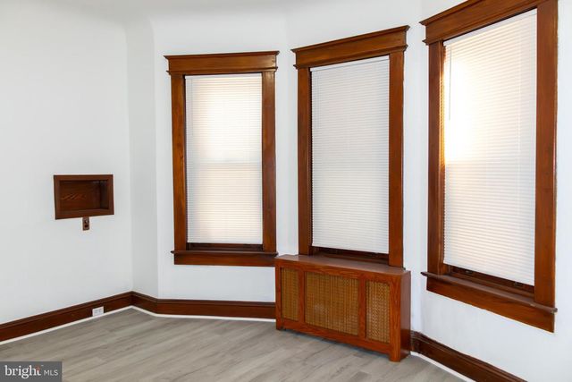 984 S BROAD ST, Trenton, NJ 08611