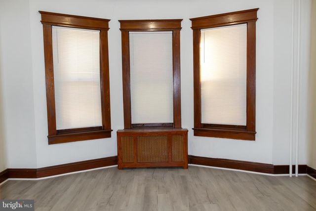 984 S BROAD ST, Trenton, NJ 08611