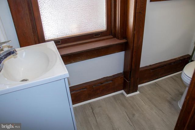 984 S BROAD ST, Trenton, NJ 08611