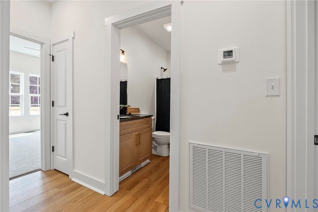 716 Pine Harbour Dr, Mineral, VA 23117