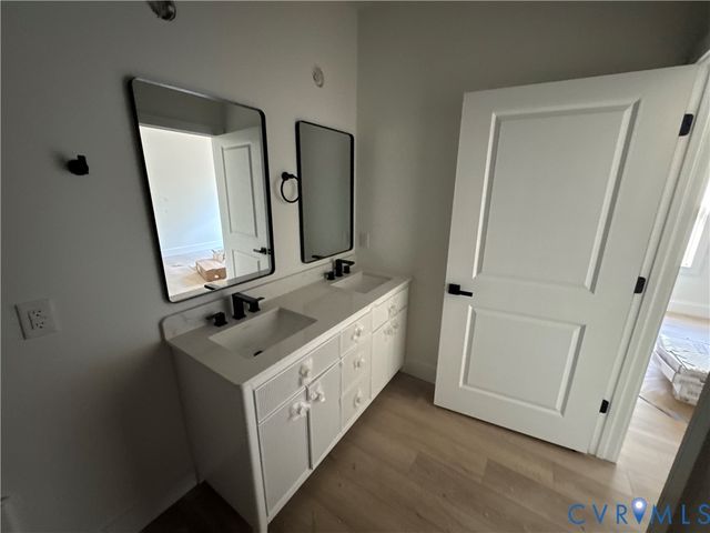 716 Pine Harbour Dr, Mineral, VA 23117