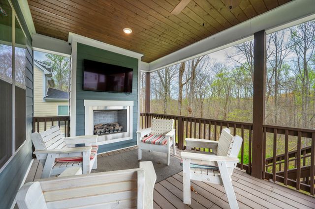 534 Evans Dr, Tullahoma, TN 37388