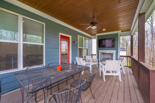 534 Evans Dr, Tullahoma, TN 37388