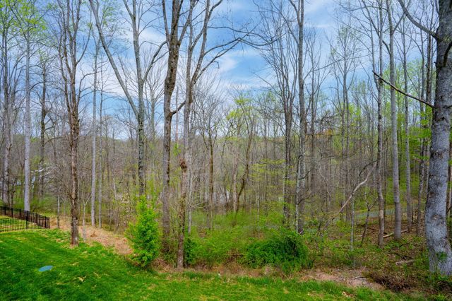 534 Evans Dr, Tullahoma, TN 37388