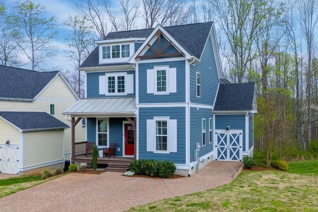 534 Evans Dr, Tullahoma, TN 37388