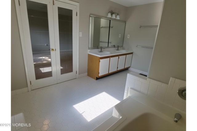 283 Plum Drive, Marlboro, NJ 07746