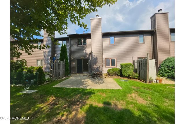 283 Plum Drive, Marlboro, NJ 07746
