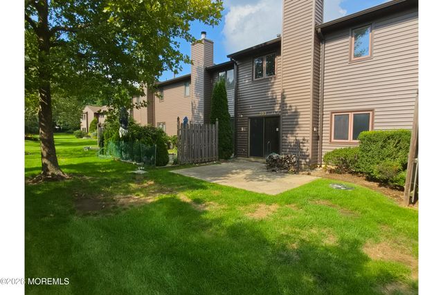 283 Plum Drive, Marlboro, NJ 07746