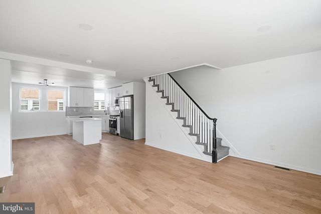 5544-00 WINDSOR ST, Philadelphia, PA 19143
