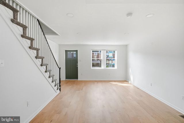 5544-00 WINDSOR ST, Philadelphia, PA 19143