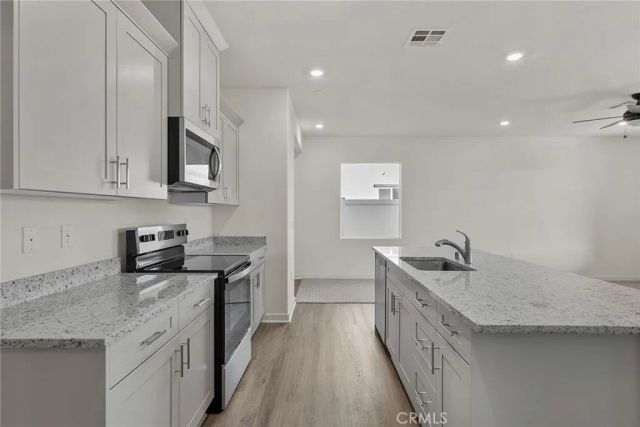 761 Longhorn Drive, San Jacinto, CA 92582