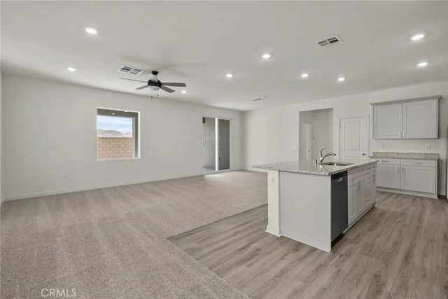 761 Longhorn Drive, San Jacinto, CA 92582