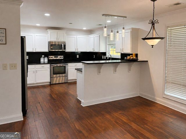 5514 Mossy View Drive, Douglasville, GA 30135