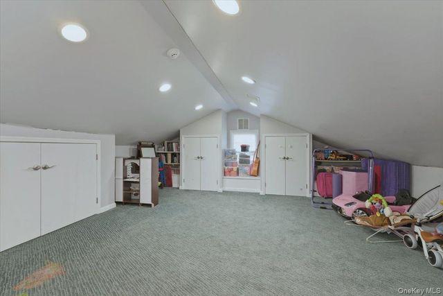 151 wanser, Inwood, NY 11096