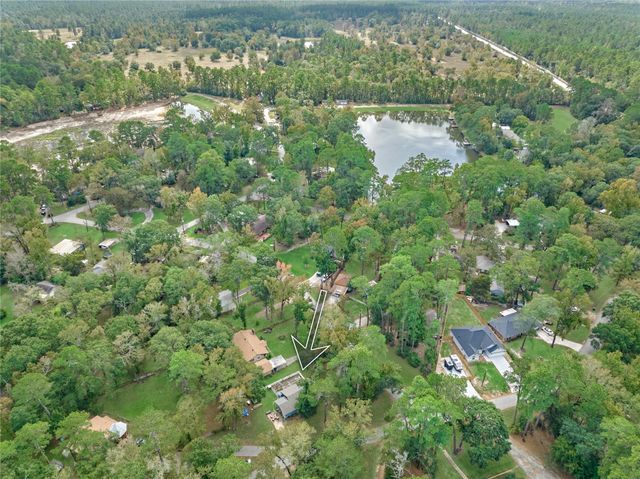 21128 Huckleberry Lane, Montgomery, TX 77316