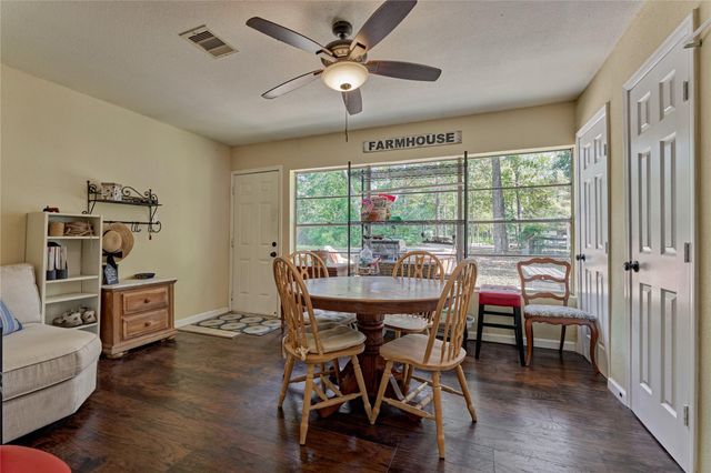 21128 Huckleberry Lane, Montgomery, TX 77316