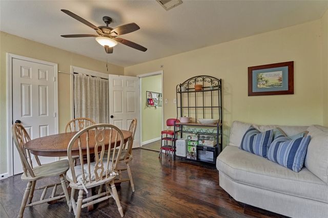 21128 Huckleberry Lane, Montgomery, TX 77316