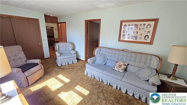 1923 Belleview Drive, Whitehall Twp, PA 18052