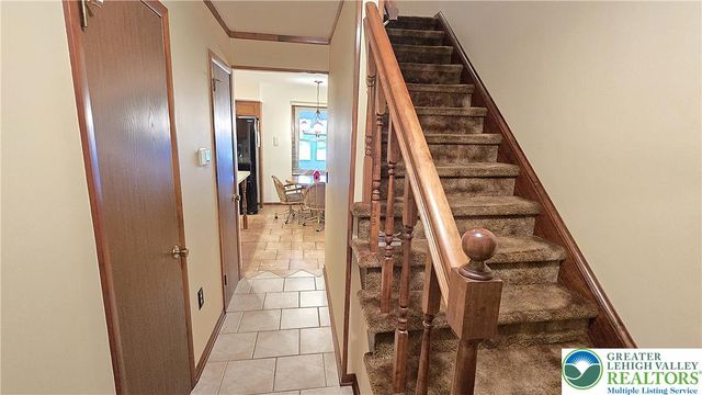 1923 Belleview Drive, Whitehall Twp, PA 18052