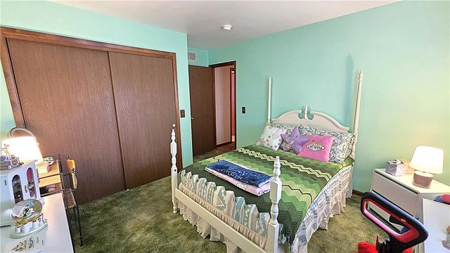 1923 Belleview Drive, Whitehall Twp, PA 18052