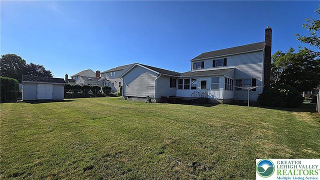 1923 Belleview Drive, Whitehall Twp, PA 18052