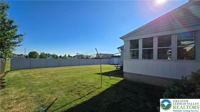 1923 Belleview Drive, Whitehall Twp, PA 18052