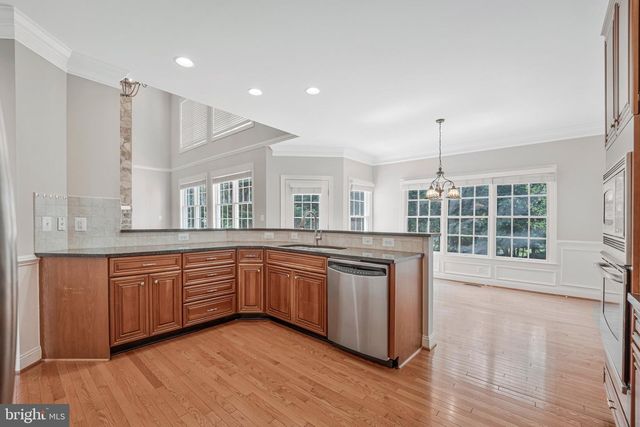 5834 SEVEN PINES CT, Haymarket, VA 20169