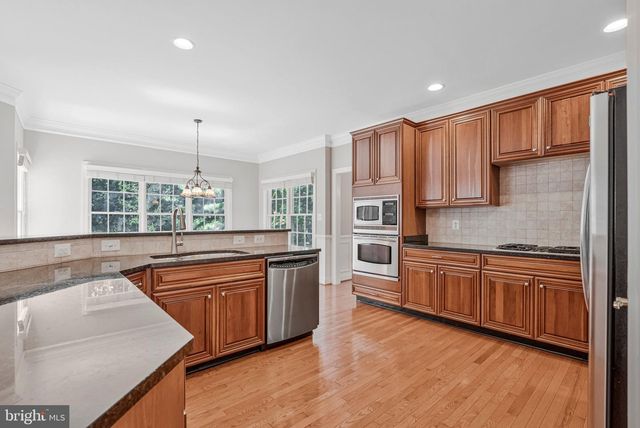 5834 SEVEN PINES CT, Haymarket, VA 20169