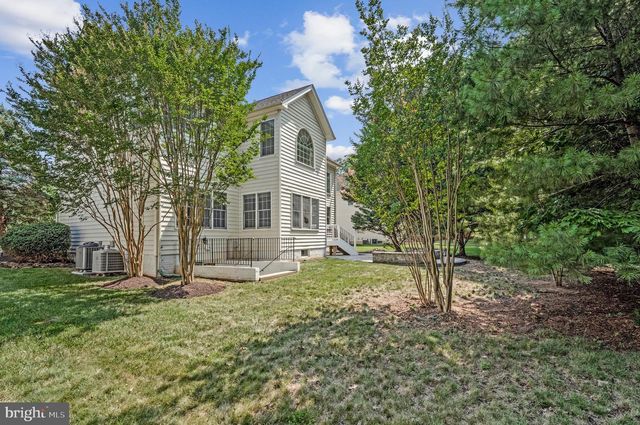 5834 SEVEN PINES CT, Haymarket, VA 20169