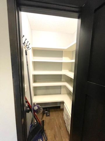 646 Grafton Avenue N, Oakdale, MN 55128